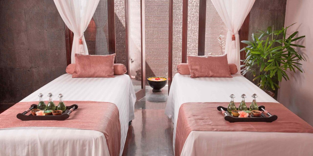 https://winnies.co.za/wp-content/uploads/2018/10/spa-inside-bg-1280x640.jpg